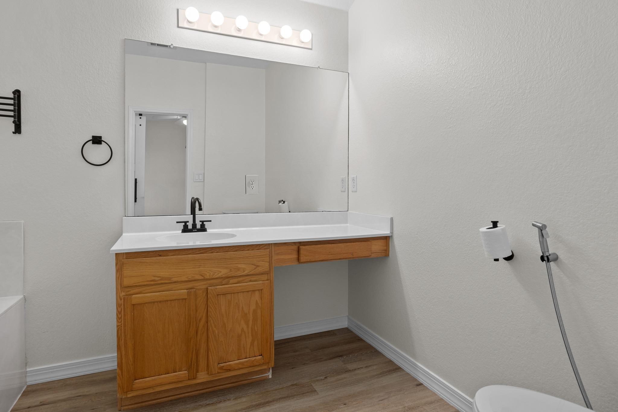2418 Socorro Bend Leander TX 78641