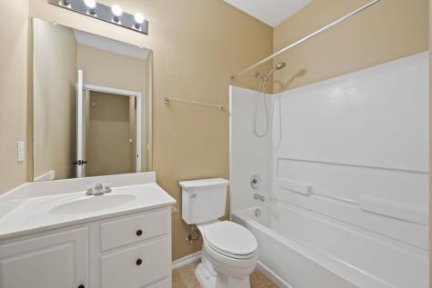 5521 Alomar Cove Del Valle TX 78617