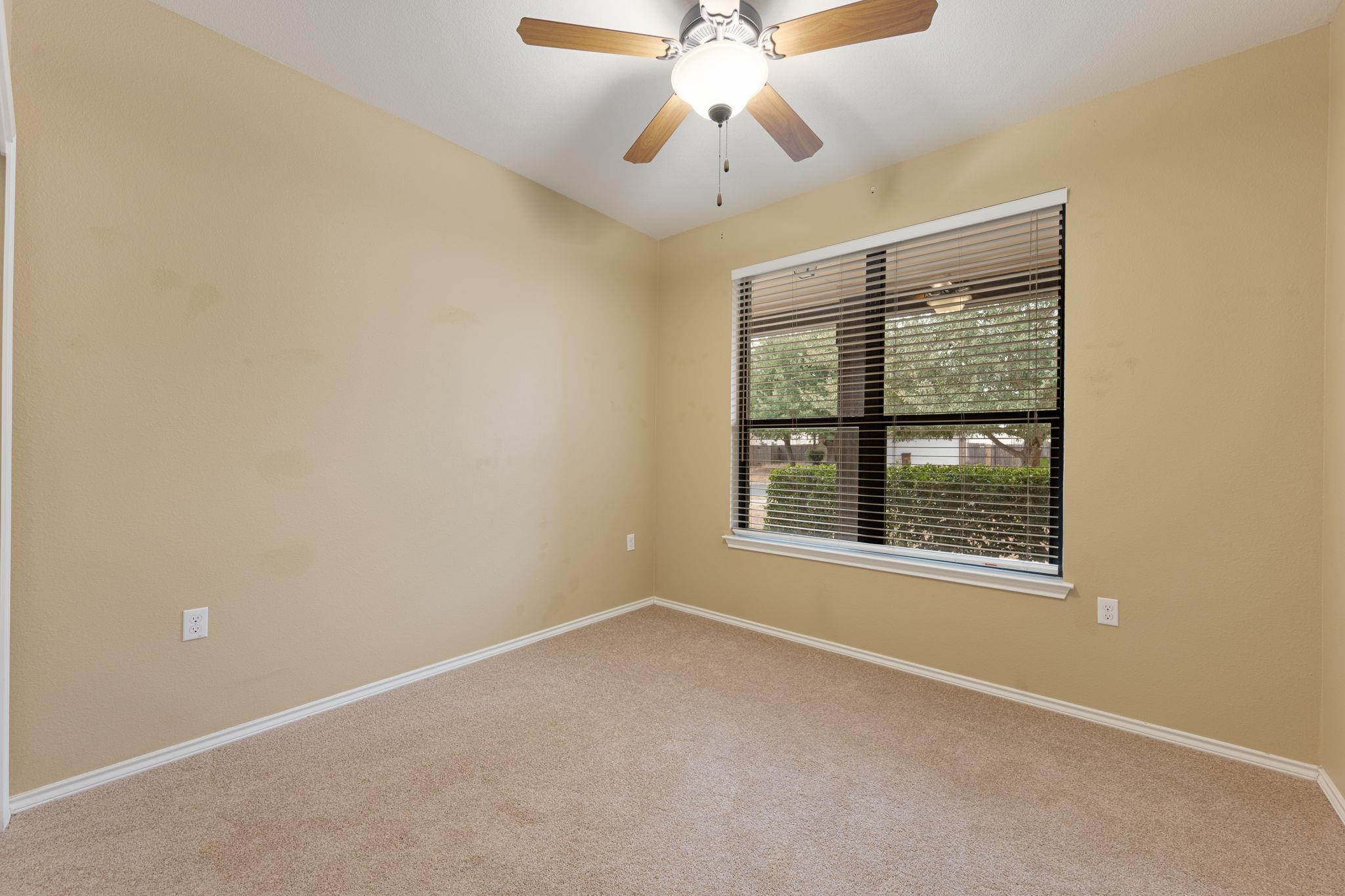 5521 Alomar Cove Del Valle TX 78617