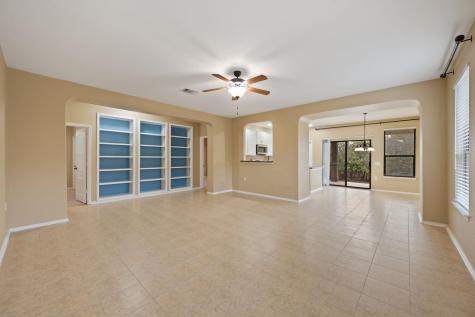 5521 Alomar Cove Del Valle TX 78617