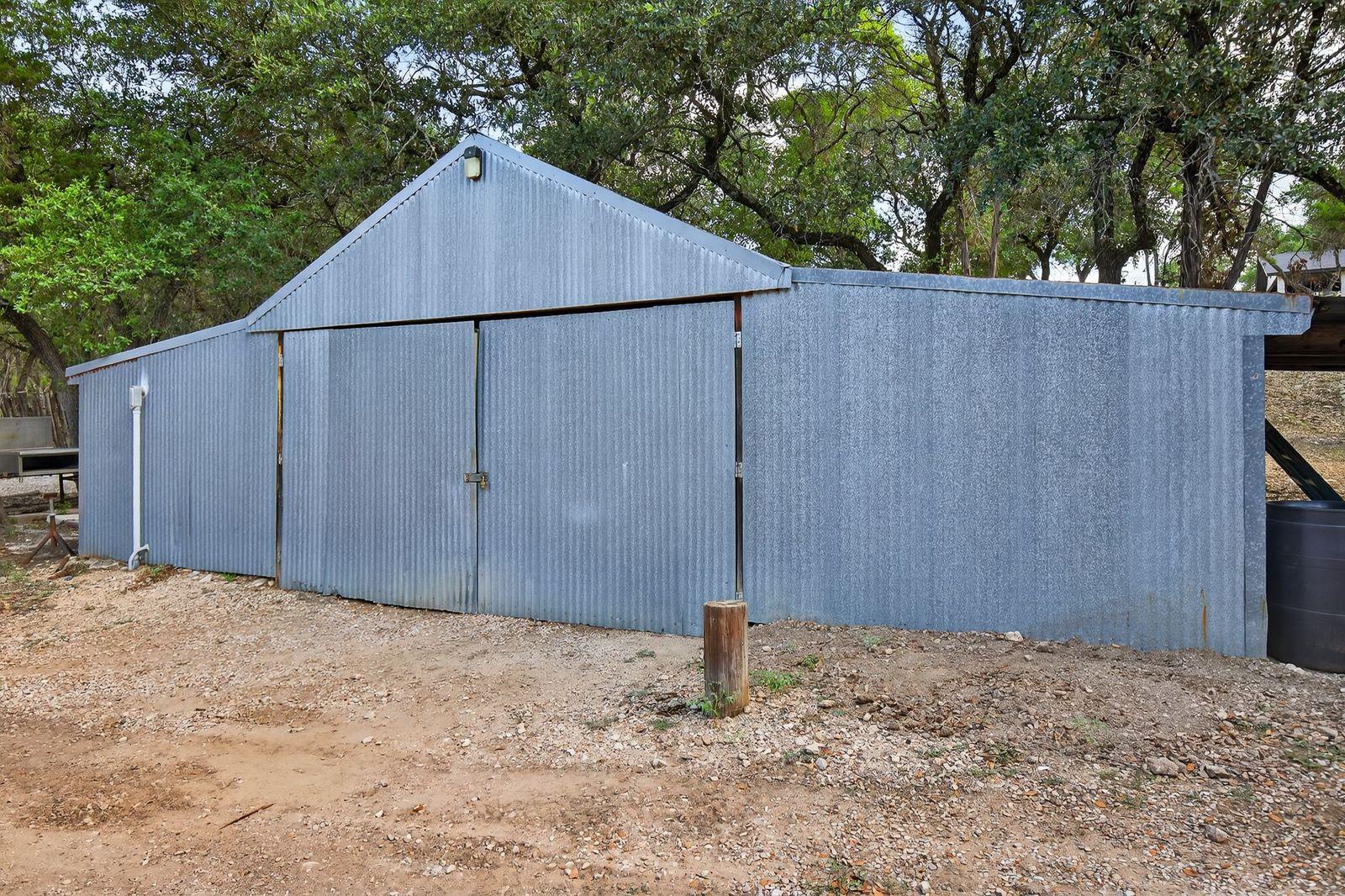 23644 Nameless Road Leander TX 78641