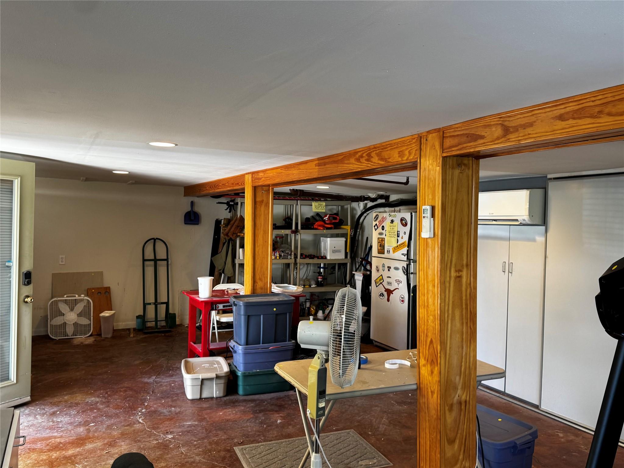 2002 East Side Drive Austin TX 78704
