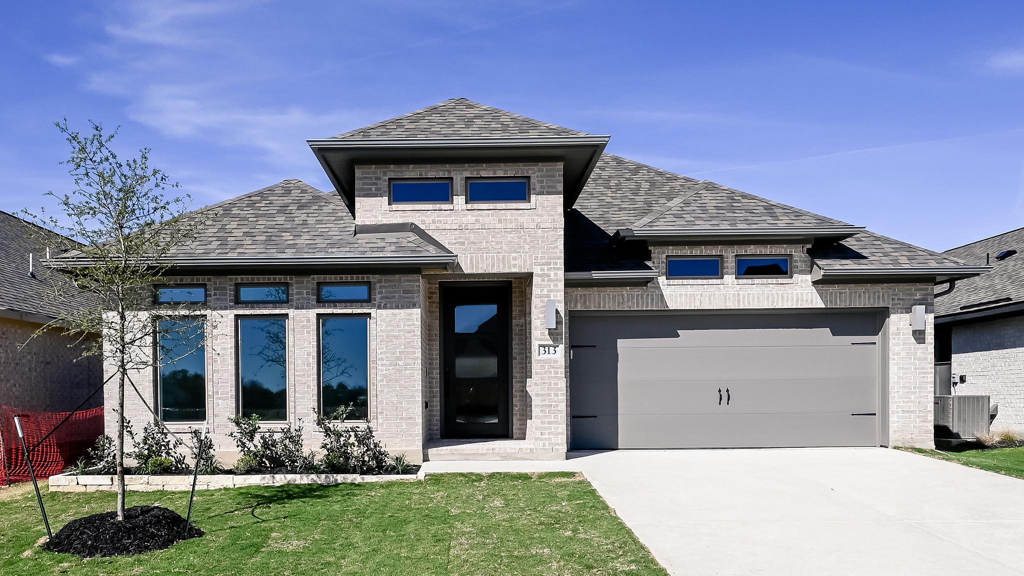 313 Foxfire Cove Lockhart TX 78644