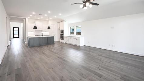 313 Foxfire Cove Lockhart TX 78644