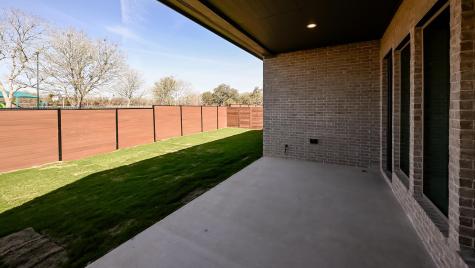 313 Foxfire Cove Lockhart TX 78644
