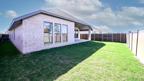 313 Foxfire Cove Lockhart TX 78644