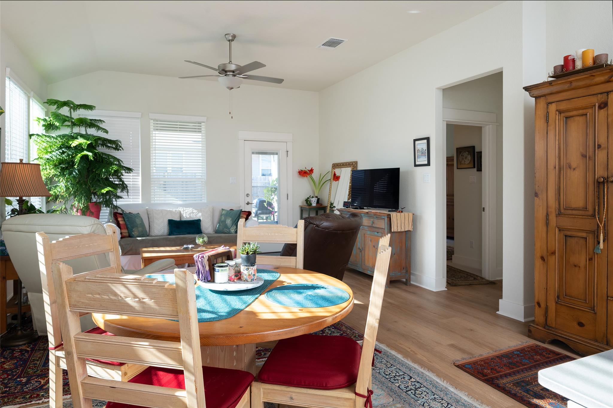 137 Big Leaf Drive Buda TX 78610