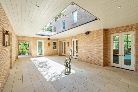 4500 River Wood Court Austin TX 78731