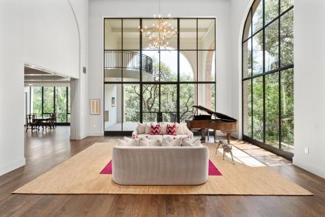 4500 River Wood Court Austin TX 78731