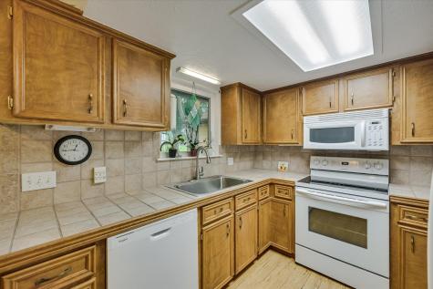 835 Jones Street Smithville TX 78957