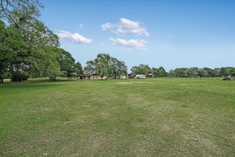 835 Jones Street Smithville TX 78957