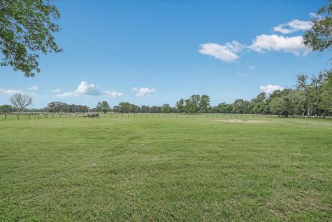 835 Jones Street Smithville TX 78957