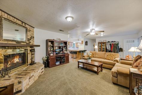 835 Jones Street Smithville TX 78957
