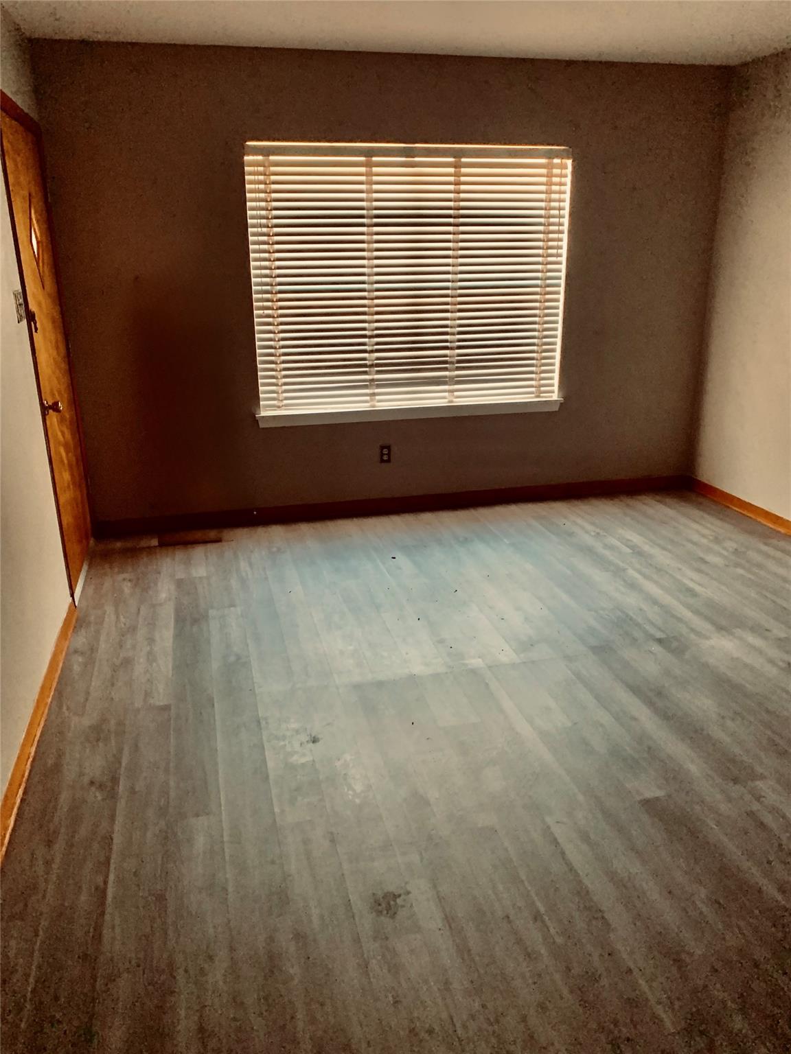 709 W 11th Street Elgin TX 78621