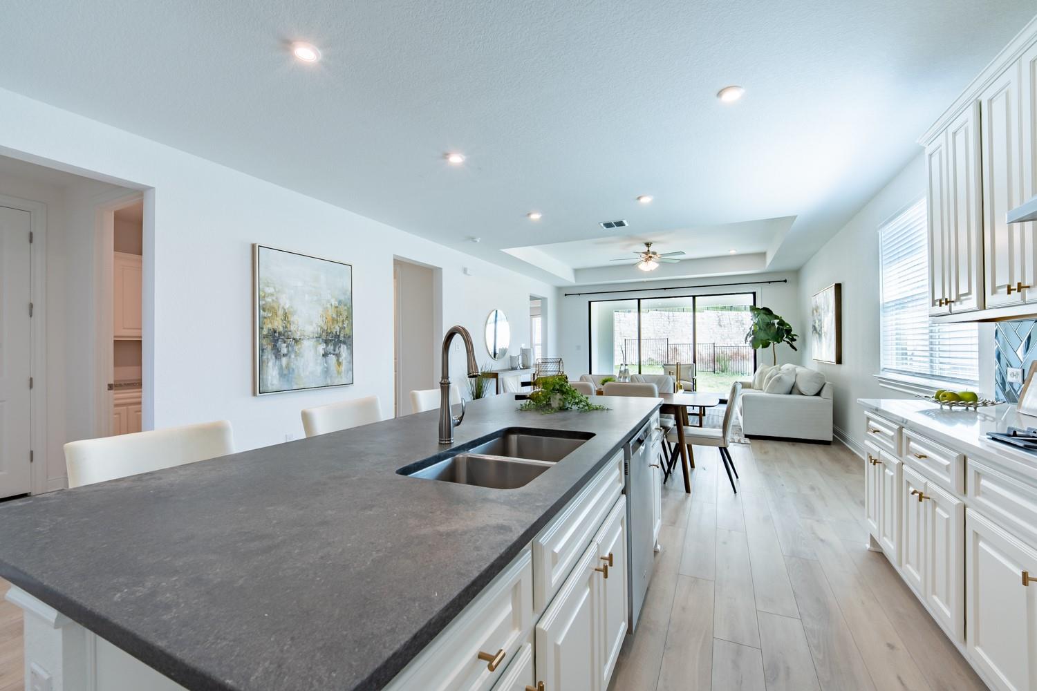 1040 Villa Rialto View Leander TX 78641