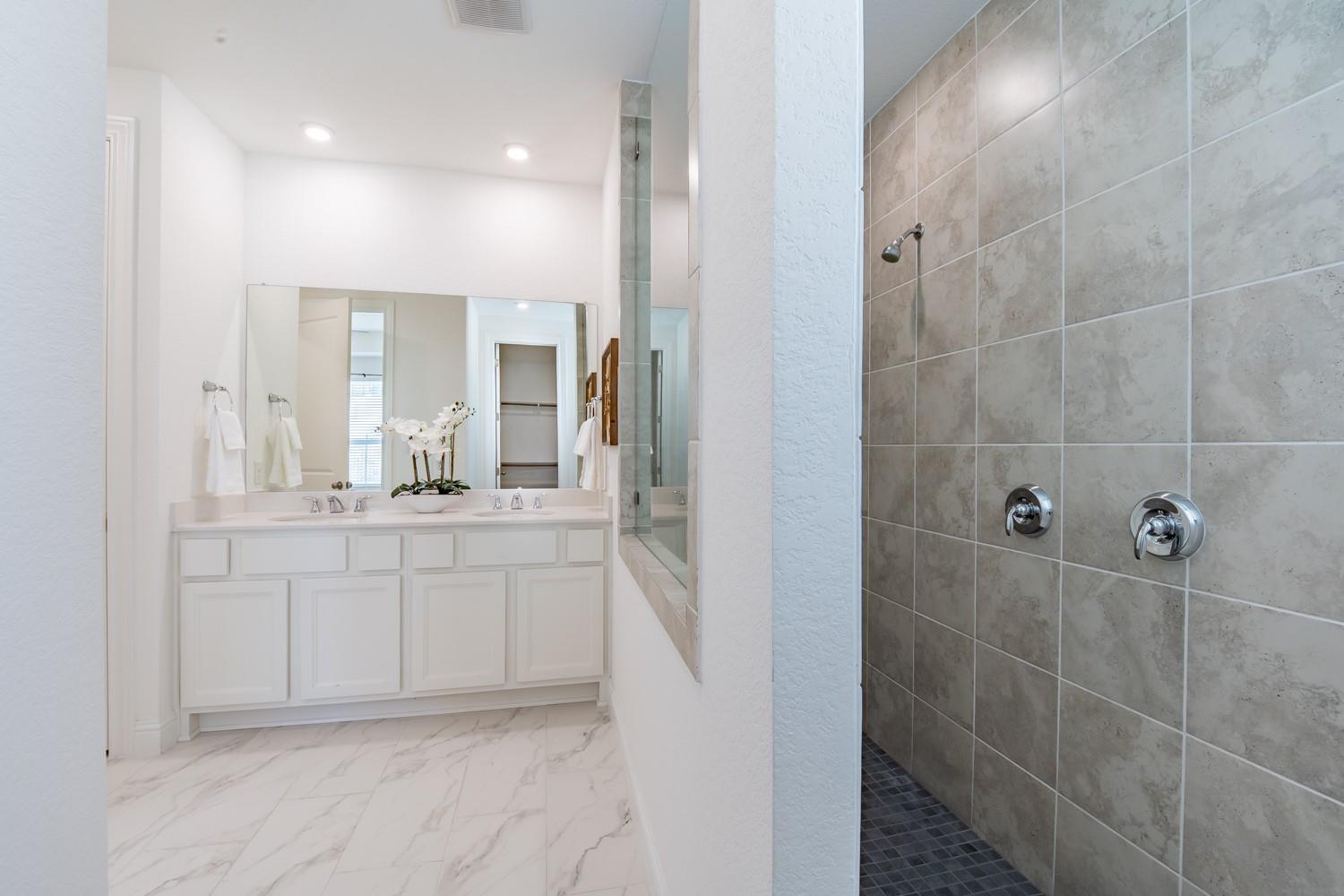 1040 Villa Rialto View Leander TX 78641