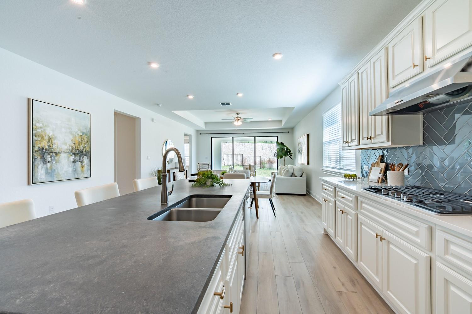 1040 Villa Rialto View Leander TX 78641