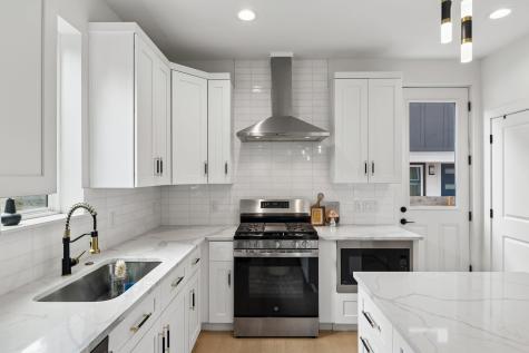 5305 Ledesma Road Austin TX 78721