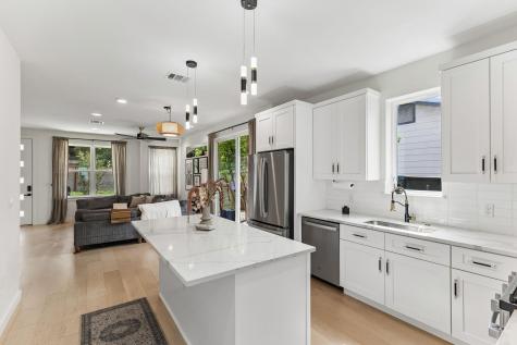 5305 Ledesma Road Austin TX 78721