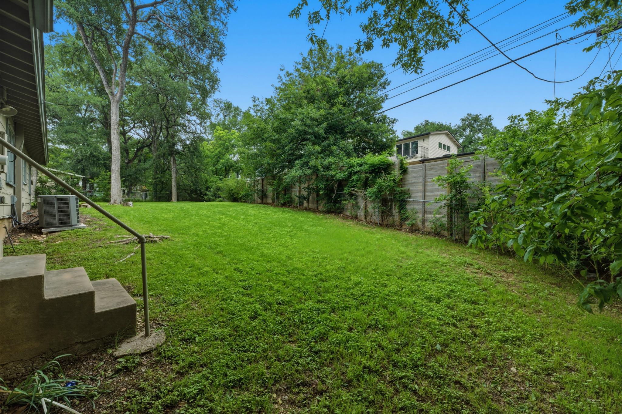 3105 Crestvale Drive Austin TX 78704