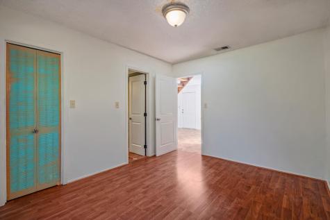302 Venture Boulevard S Lago Vista TX 78645
