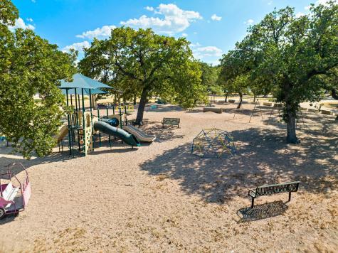 302 Venture Boulevard S Lago Vista TX 78645