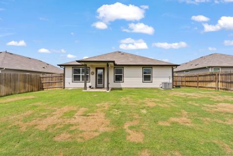 215 Bunting Lane Bertram TX 78605