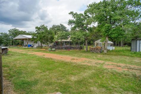 13831 Tx-95 Highway Flatonia TX 78941