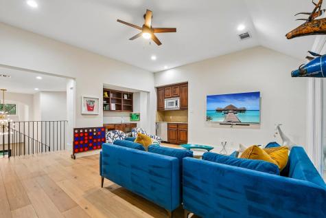 449 Santaluz Lane Austin TX 78732