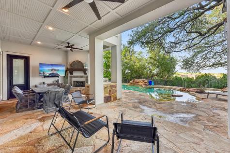 449 Santaluz Lane Austin TX 78732