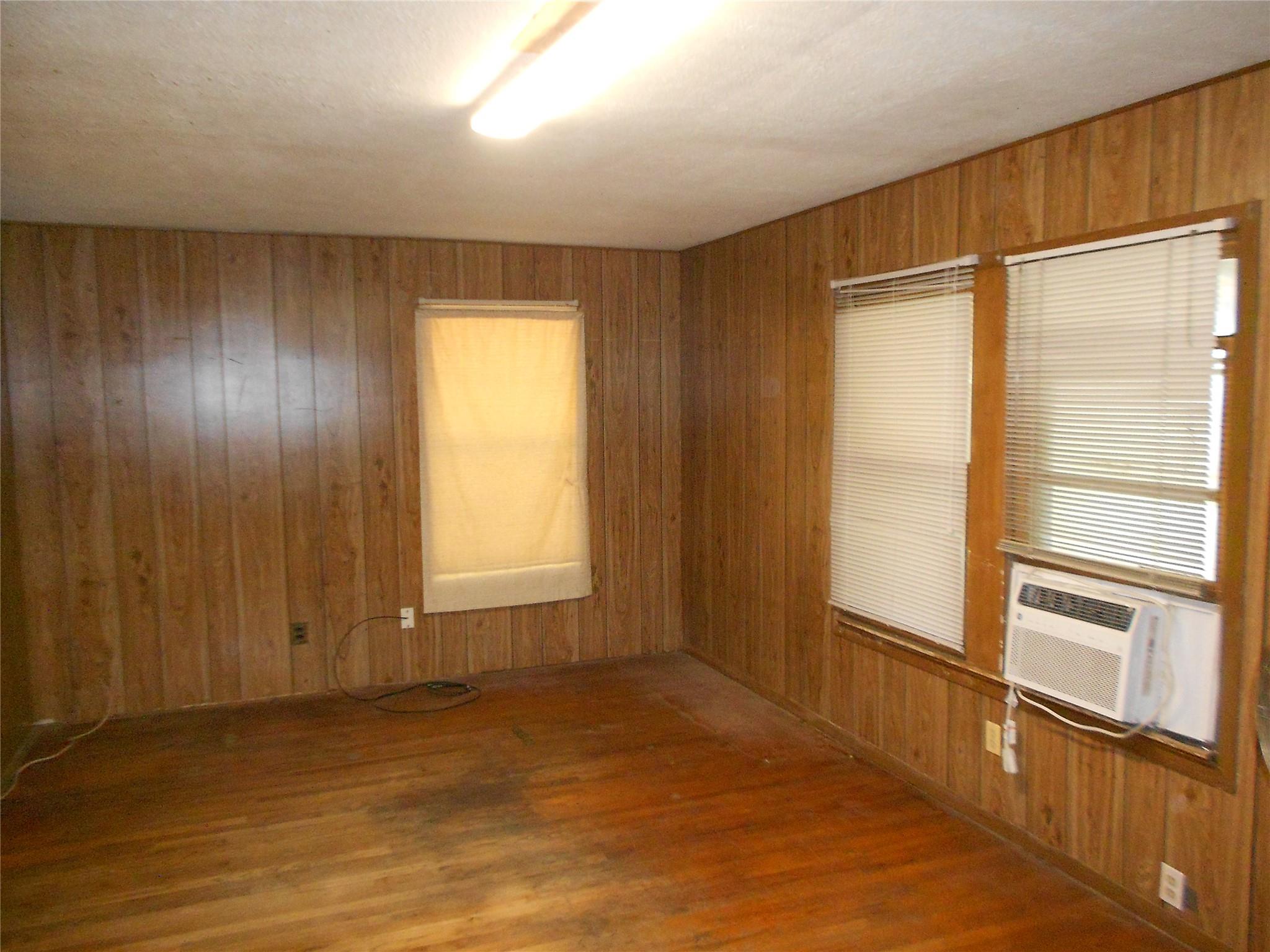 1405 Karen Avenue Austin TX 78757