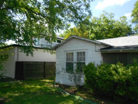 1405 Karen Avenue Austin TX 78757