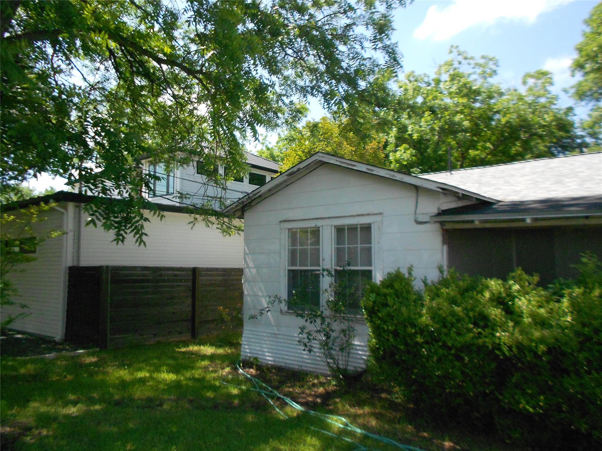1405 Karen Avenue Austin TX 78757