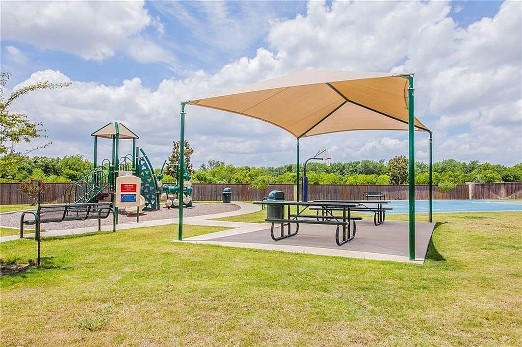 811 Sawbuck Drive Pflugerville TX 78660