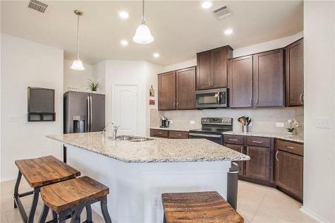 811 Sawbuck Drive Pflugerville TX 78660