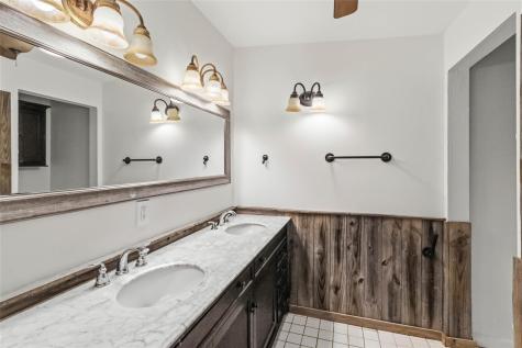4296 State Highway 304 Rosanky TX 78953