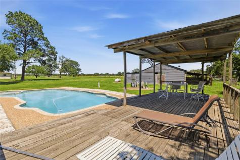 4296 State Highway 304 Rosanky TX 78953