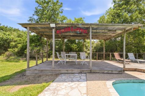 4296 State Highway 304 Rosanky TX 78953