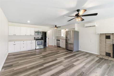 4296 State Highway 304 Rosanky TX 78953