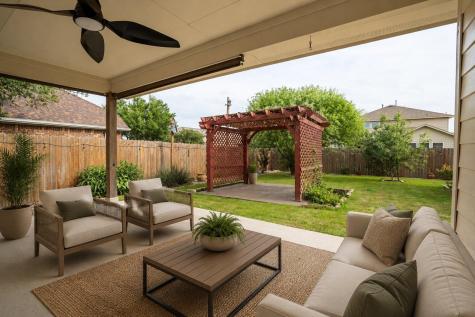 1106 Irina Cove Hutto TX 78634