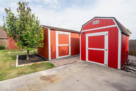 1106 Irina Cove Hutto TX 78634