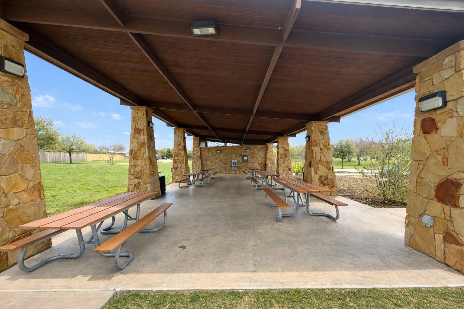 214 Pentire Way Hutto TX 78634