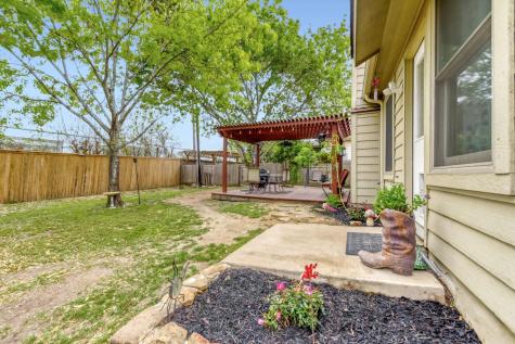 1319 Belmont Drive San Marcos TX 78666