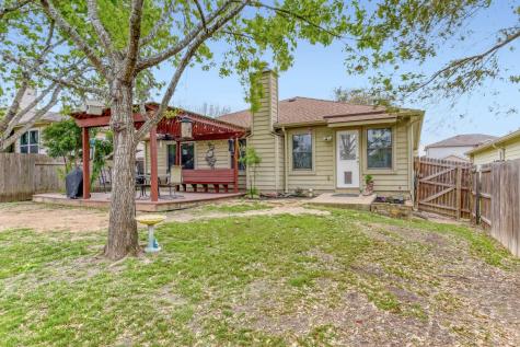 1319 Belmont Drive San Marcos TX 78666