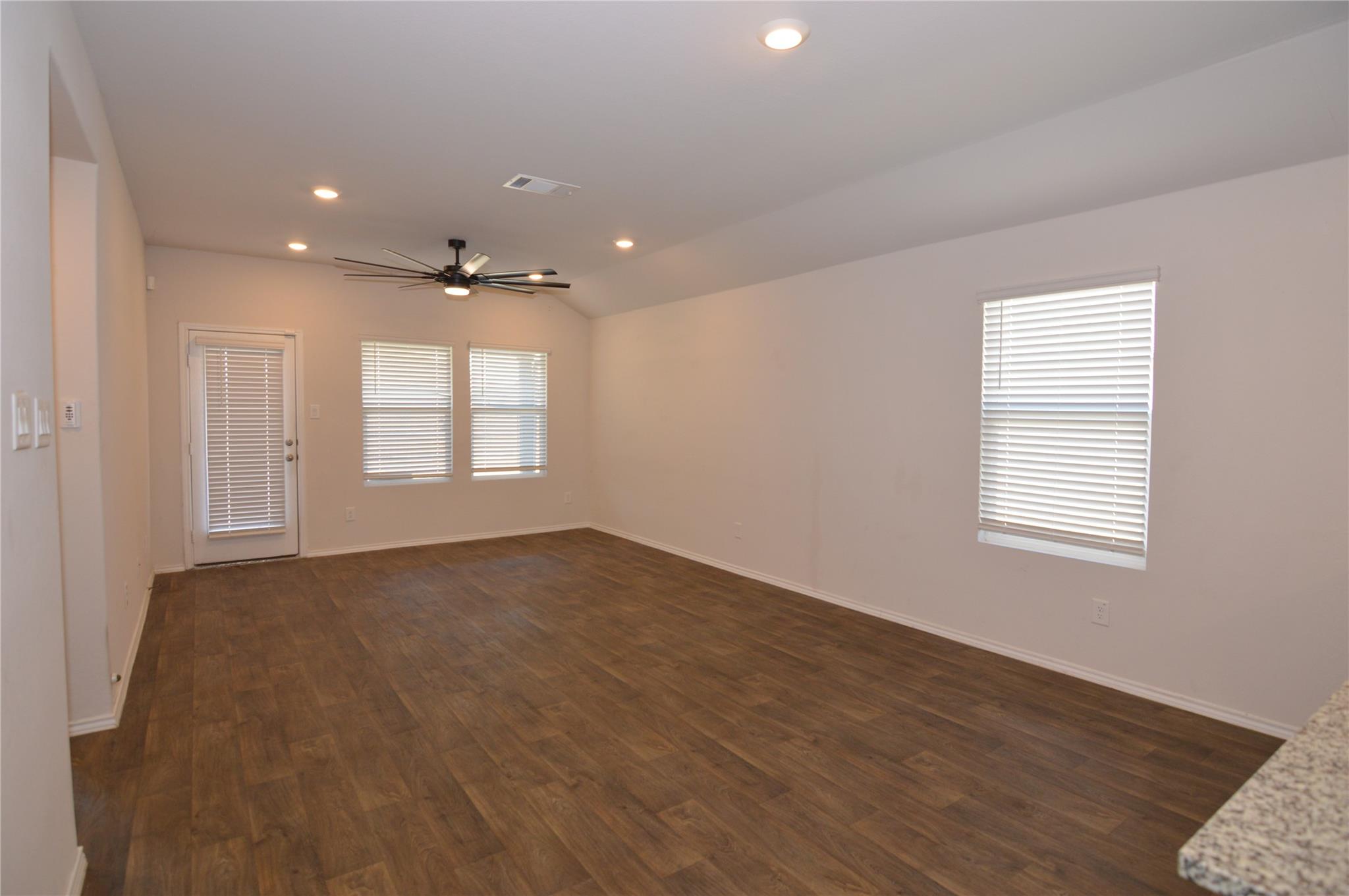 109 Black Wolf Run San Marcos TX 78666