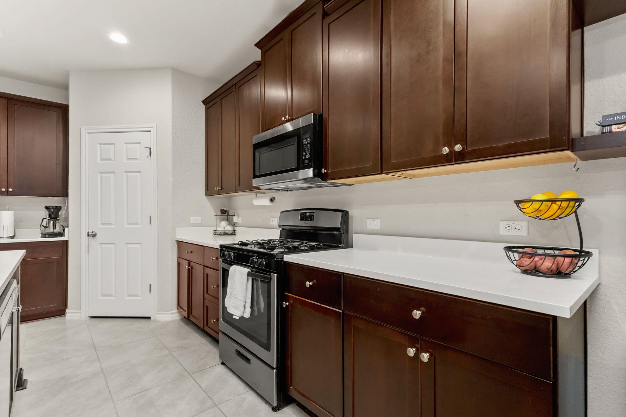 135 Mary Max Circle San Marcos TX 78666