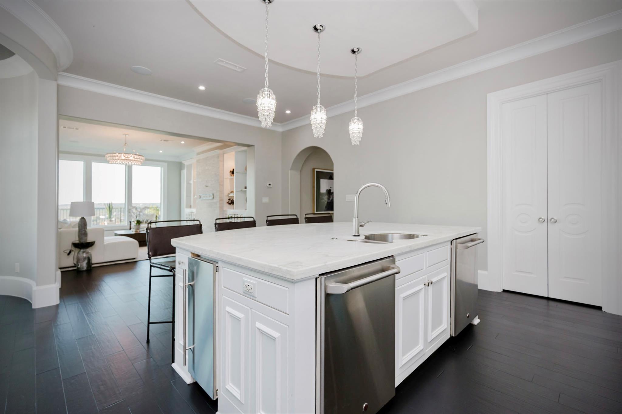 2204 Canonero Drive Austin TX 78746