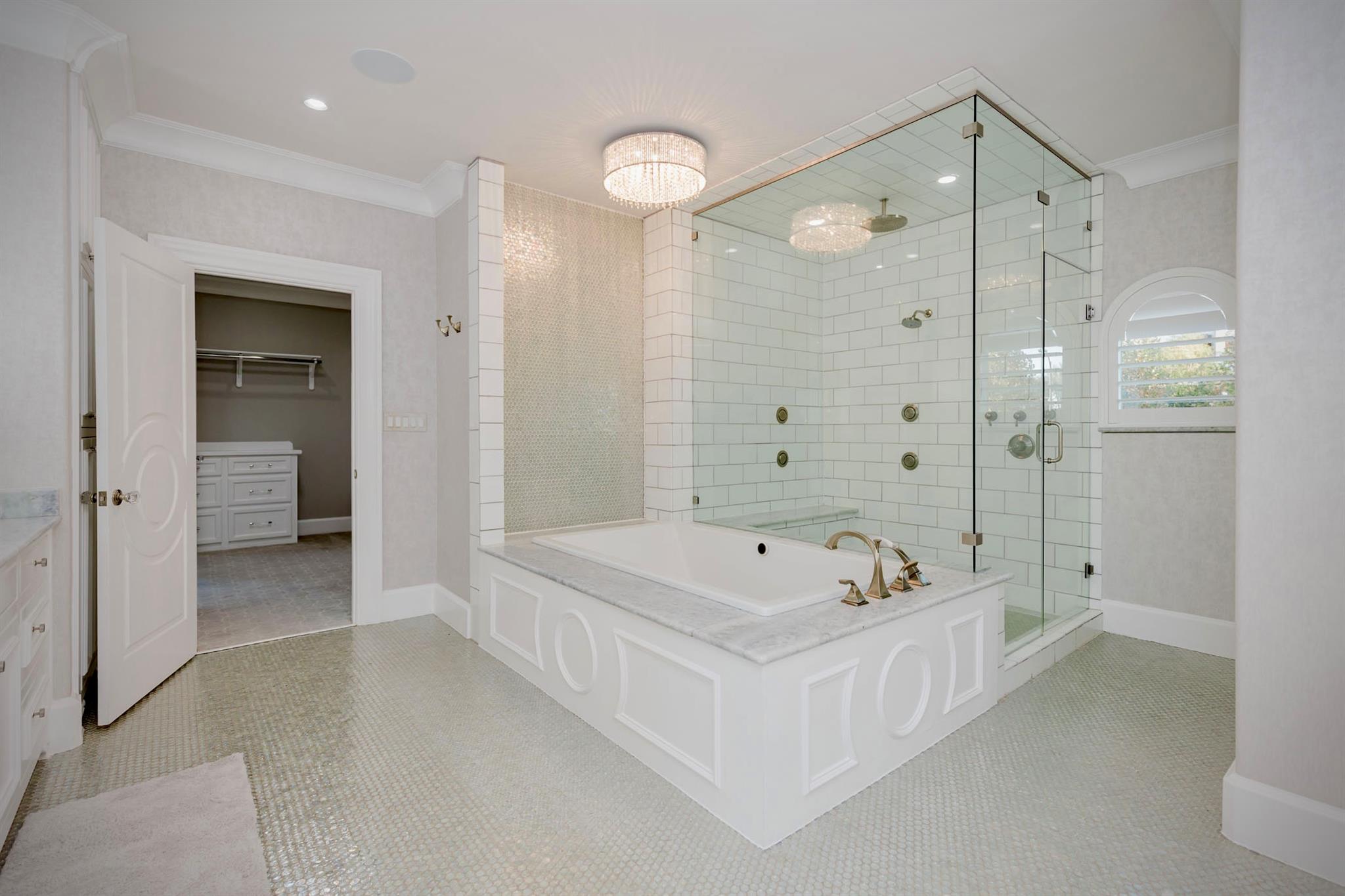 2204 Canonero Drive Austin TX 78746