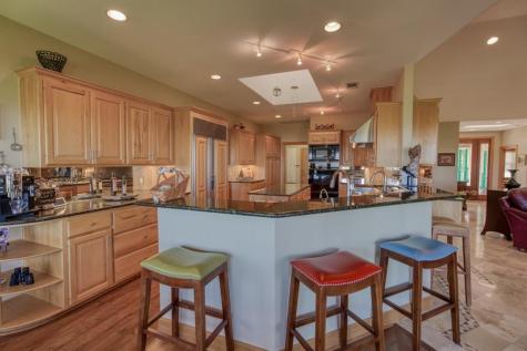 91 Gateway N. Marble Falls TX 78654