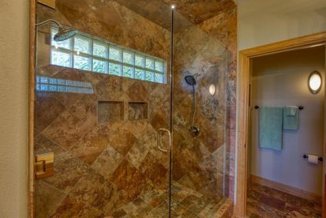 91 Gateway N. Marble Falls TX 78654